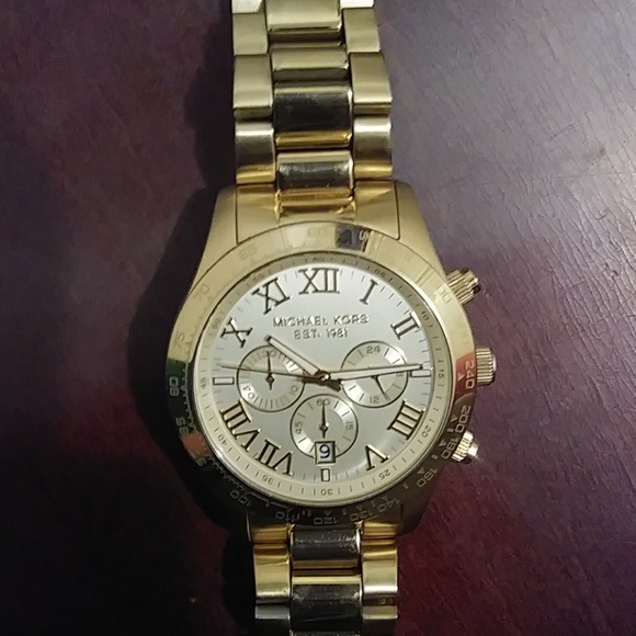 Michael Kors watch - Picture 1 of 1